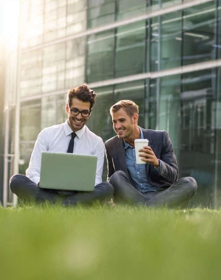 giqac environmental consulting specialists discussing environmental services